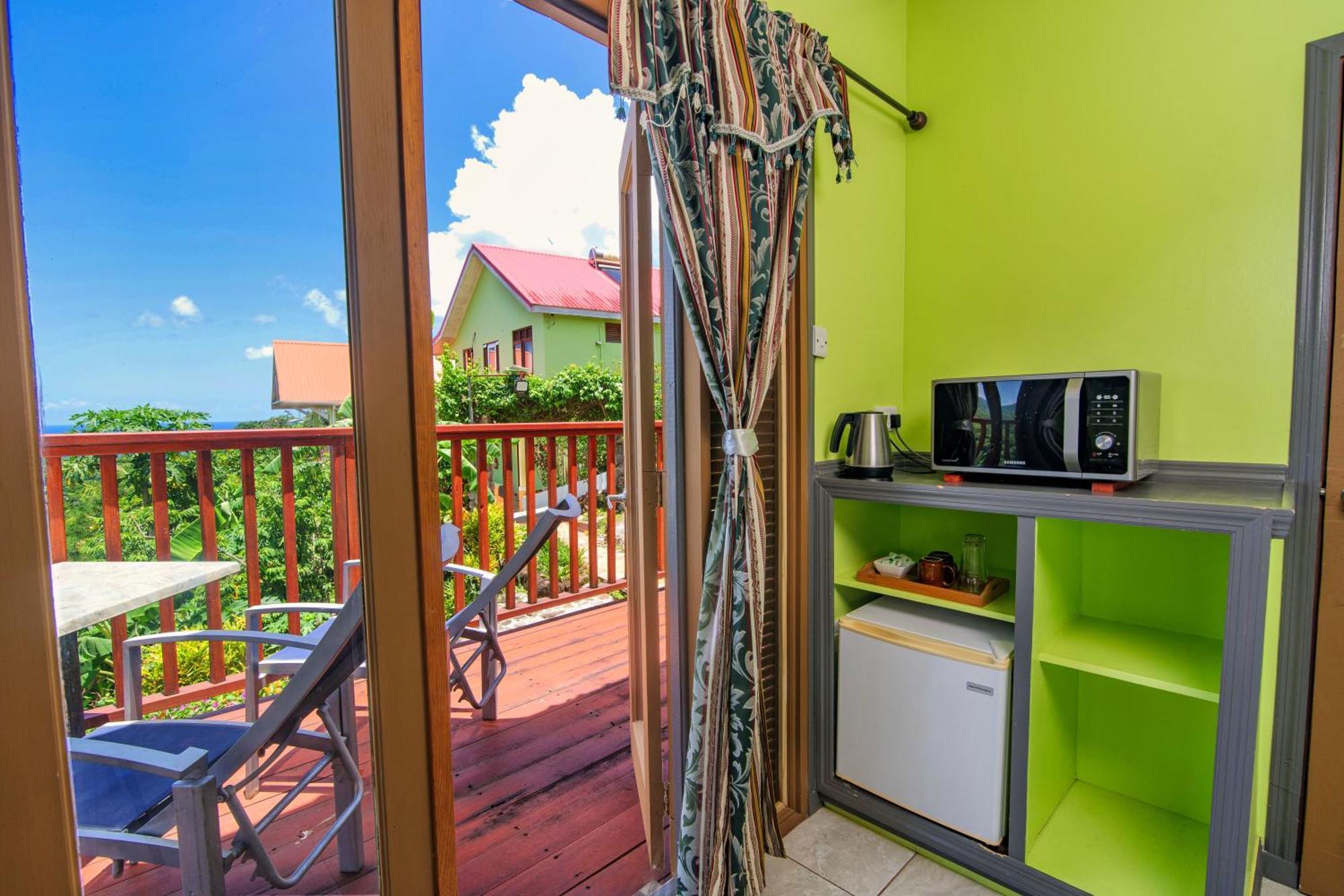 Tropical Paradise View Anse La Raye エクステリア 写真