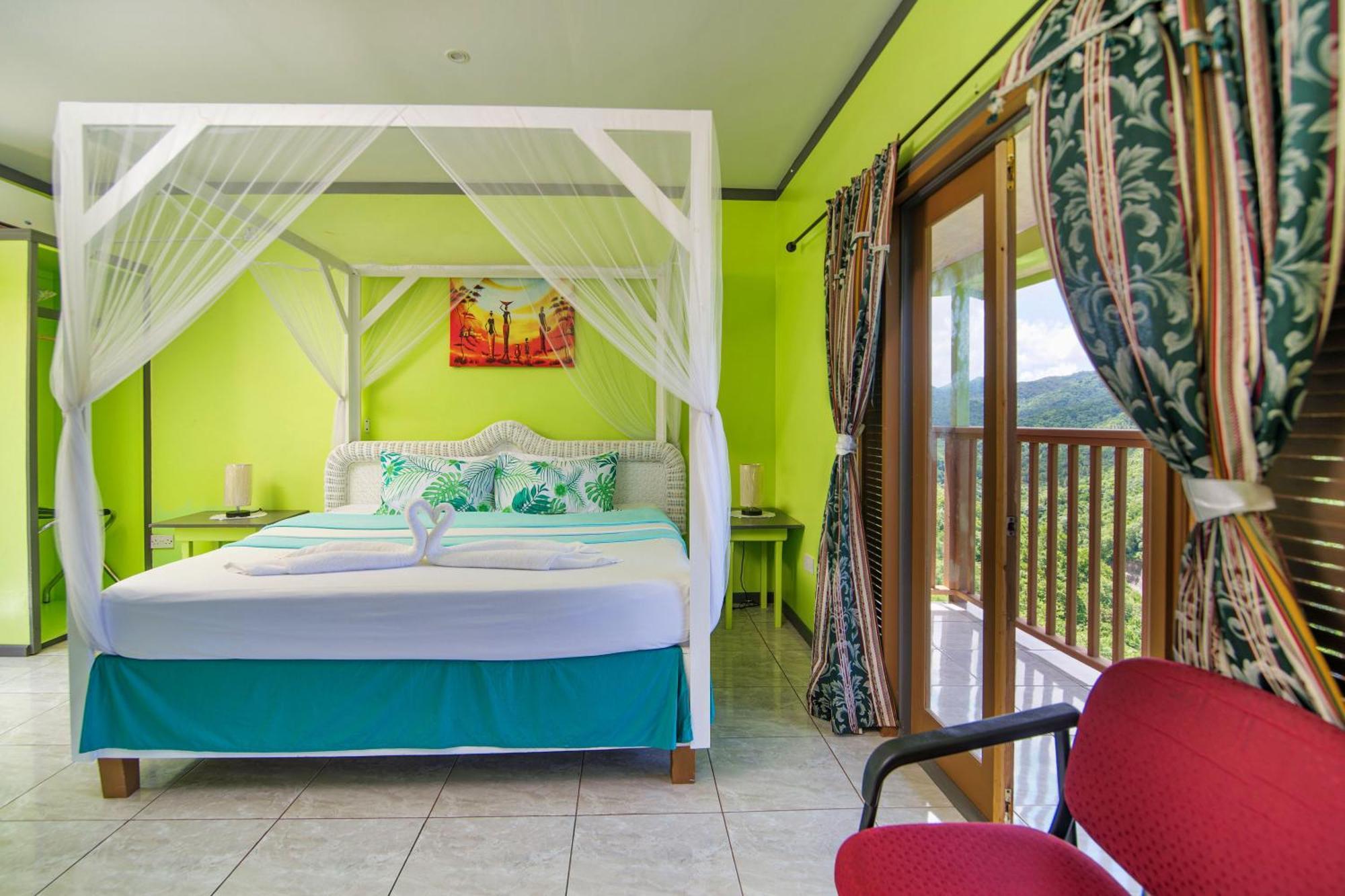 Tropical Paradise View Anse La Raye エクステリア 写真