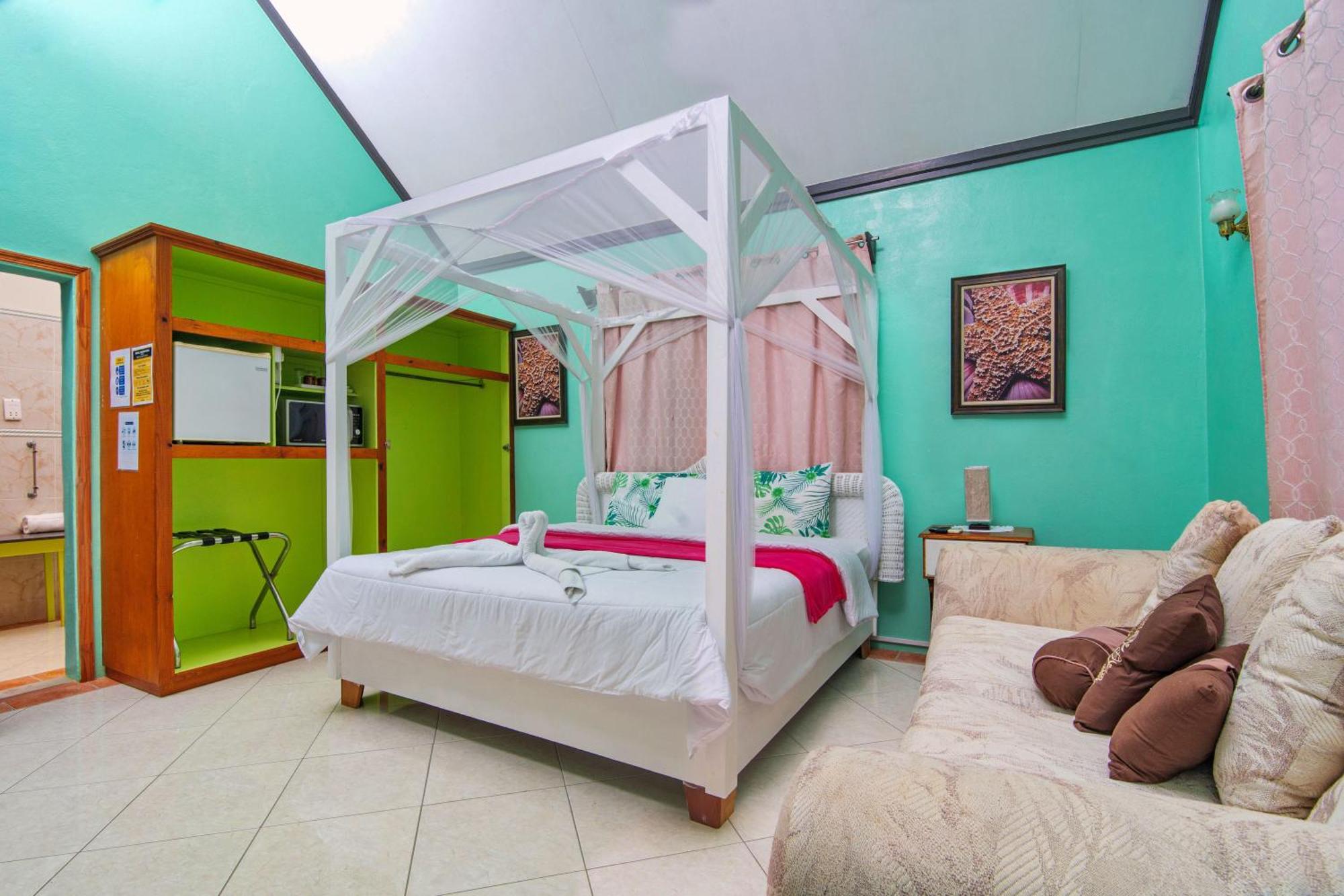 Tropical Paradise View Anse La Raye エクステリア 写真